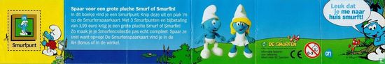 Lazy Smurf on pillow - Image 3