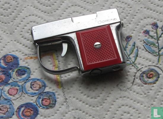 Corona Revolver Red - Image 1