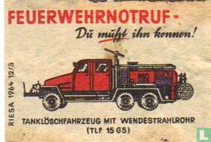 Feuerwehrnotruf - Tanklöschfahrzeug mit Wendestrahlrohr (TLF15G5)
