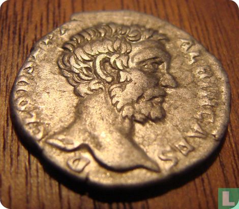 Romeinse Rijk, AR Denarius, 193-195 AD, Clodius Albinus as Caesar under Septimius Severus - Afbeelding 1