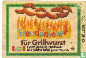 Freudenfeuer für Grillwurst