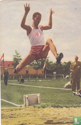 Henk Visser, Ned. recordhouder verspringen met een sprong van 7.57m (29-6-52)