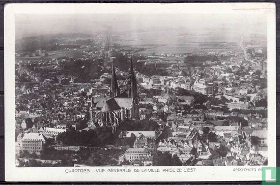 Chartres, Vue générale de la ville prise de l´est
