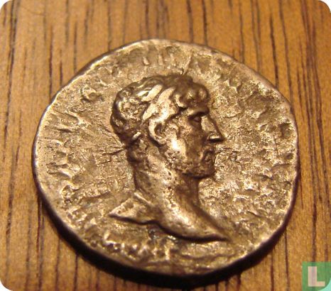 Romeinse Rijk, AR Quinarius, 117 - 138 AD, Hadrianus, Rome - Bild 1