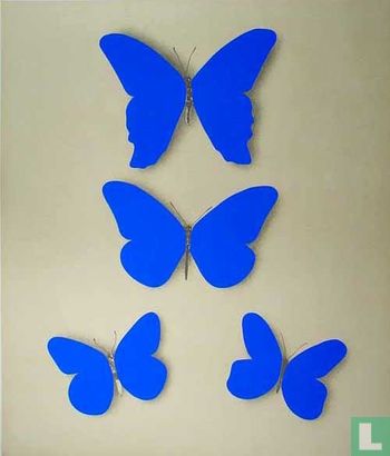 4 Papillons Bleus
