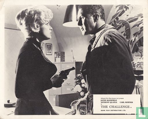 Filmstill uit 'The Challenge' van John Gilling