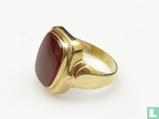 Gouden ring met carneool - Afbeelding 1