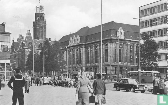 Rotterdam Coolsingel met Stadhuis en Postkantoor