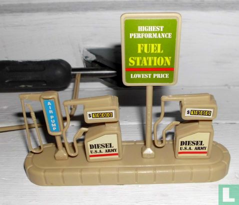 Fuel Station - Afbeelding 1