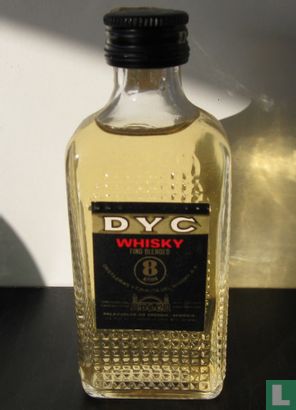 D Y C Whisky 8 anos 