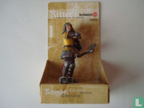 Knight with axe object - Image 3