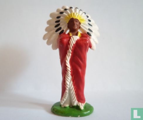 Chief with arms folded - Image 1