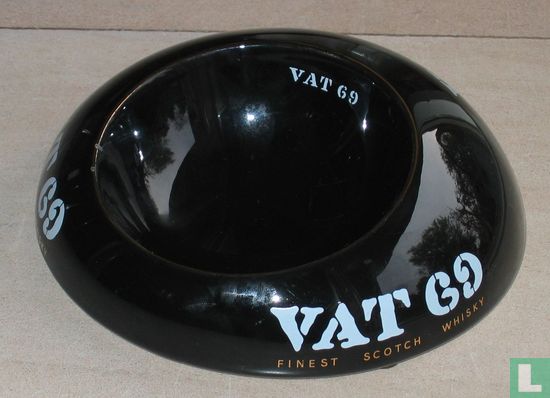 VAT 69 Scotch Whisky schaal - Image 1