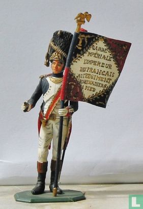 Garde Impériale Grenadiers porte drapeau - Image 1