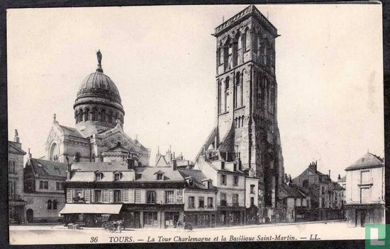 Tours, La Tour Charlemagne et la Basilique Saint-Martin