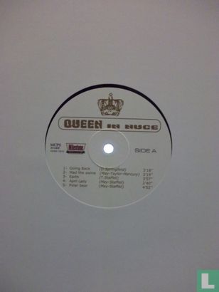 Queen in Nuce - Image 3