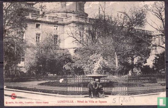 Luneville, Hôtel de Ville et Square