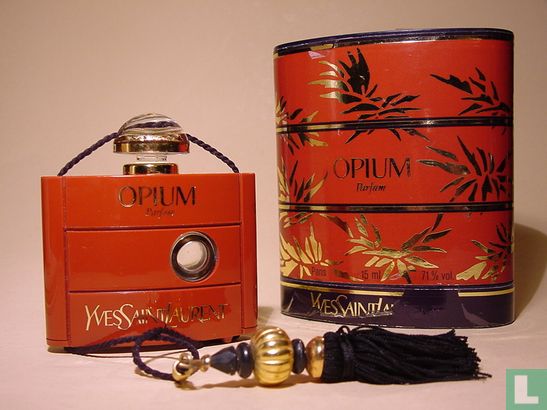 Opium P 15ml with tassel box 