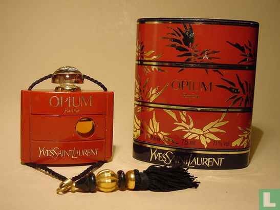 Opium P 7.5ml with tassel box