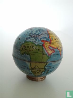 Globe pencil sharpener - Afbeelding 1