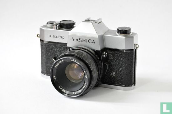 Yashica TL-Electro - Image 1