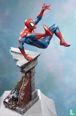 Statue moderne de Spider-Man