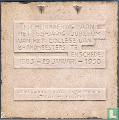 Brandweerman Enschede Ter herinnering aan het 65-jarig jubileum van het college van Brandmeesters te Enschede 1885 - 29 januari - 1950  - Bild 2