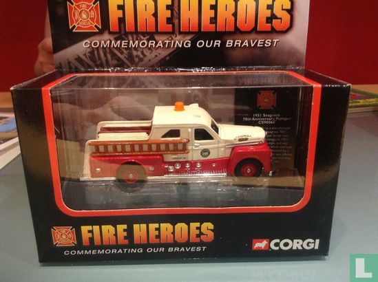 Land Rover ’Fire Heroes' - Afbeelding 1