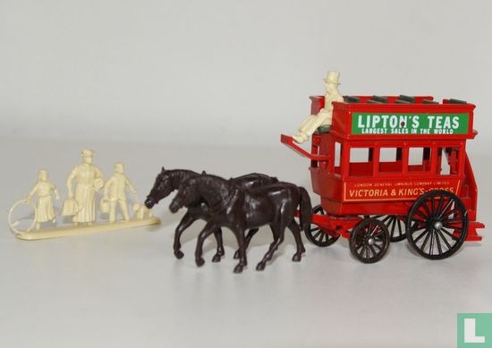 Horse drawn Omnibus ’Lipton’s Teas’ - Image 2