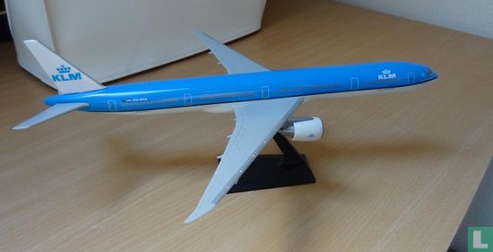 KLM Boeing 777-300ER - Bild 2