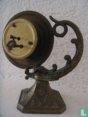 Koperen klok met figuur - Image 2