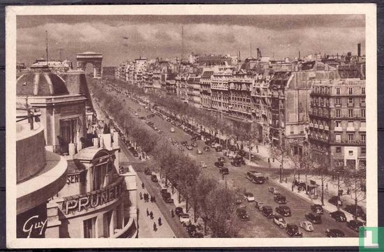 Paris, Avenue des Champs-Elysées