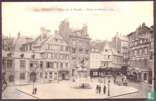 Rouen, Place de la Pucelle - Hotel de Boutheroulde