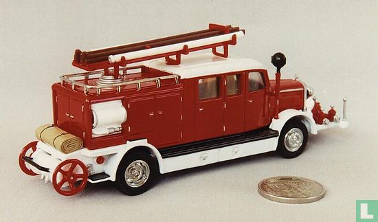 Mercedes KS15 Fire Truck - Afbeelding 3