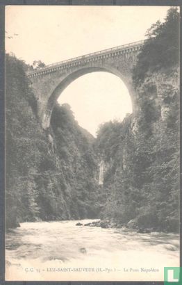 Luz-Saint-Sauveur, Le Pont Napoléon