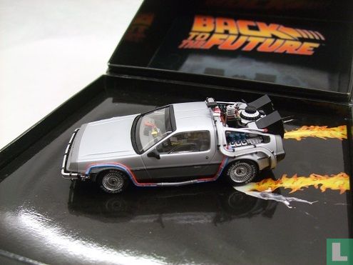 DeLorean DMC 12 Back to the Future  - Afbeelding 2