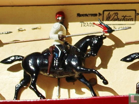 Egyptian  Cavalry 4 lancers with officer - Bild 2