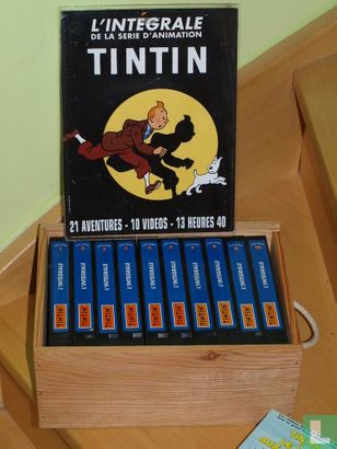 Coffret VHS Tintin et Milou + 21 aventures - Image 1