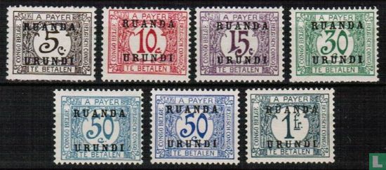 Strafport timbres avec surimpriment Rwanda Urundi sur 2 lignes loin de l'autre