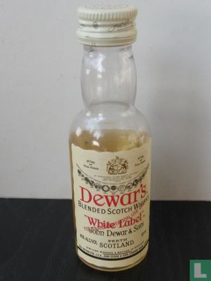 Dewar's  '' White Label''  