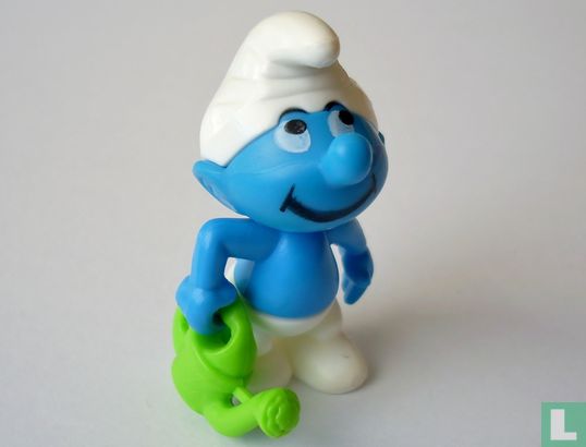 Smurf with watering-can - Image 1
