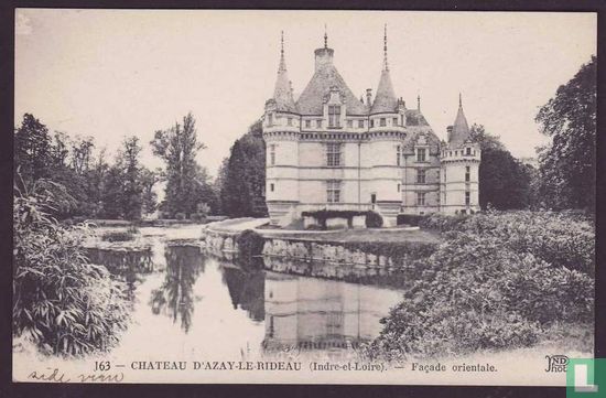 Chateau Azay-le-Rideau, Facade orientale