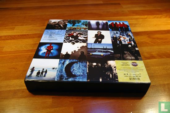 Achtung Baby [Deluxe Edition] - Afbeelding 2