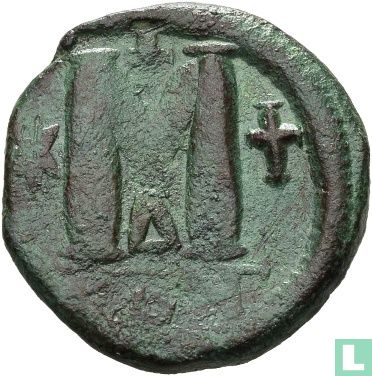 Byzantijnse Rijk  AE Follis  (40 nummi, Justin I, Con)  518-527 CE - Afbeelding 1
