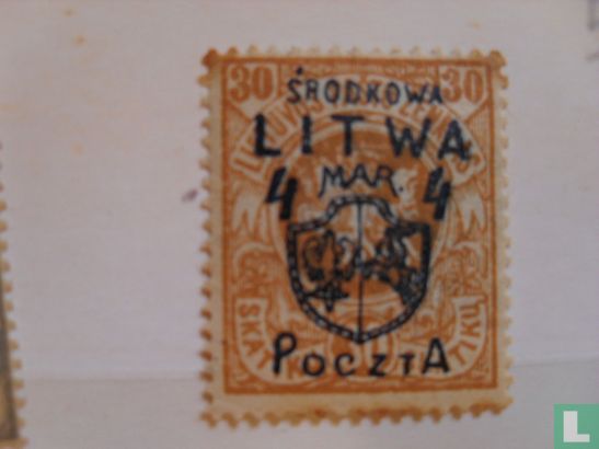Surimpression sur les timbres Lituanie