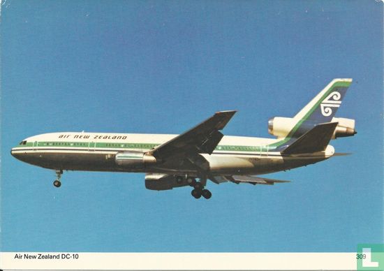 Air New Zealand - Douglas DC-10 - Bild 1