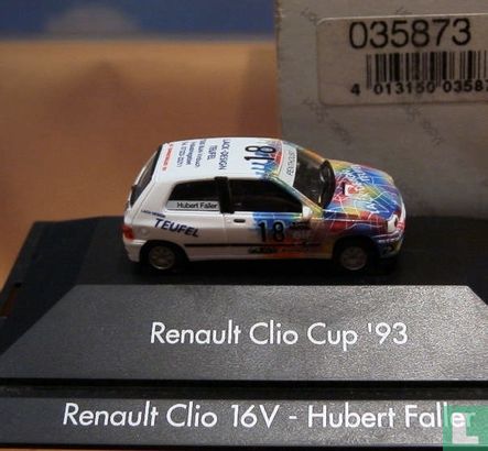 Renault Clio 'Hubert Fall'