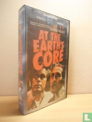At the Earth's Core - Afbeelding 1
