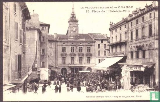 Orange, Place de l'Hotel -de-Ville