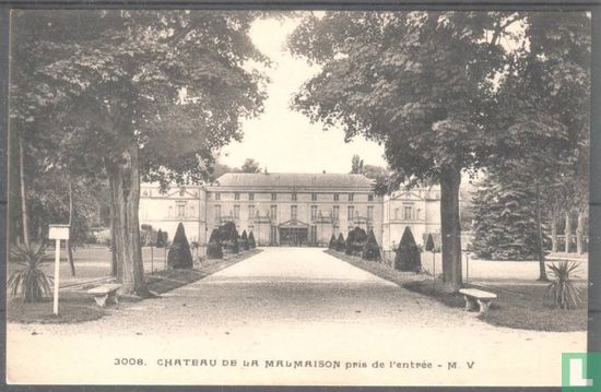 Château de la Malmaison, pris de l'entrée